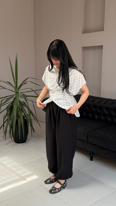 شومیز خال خالی